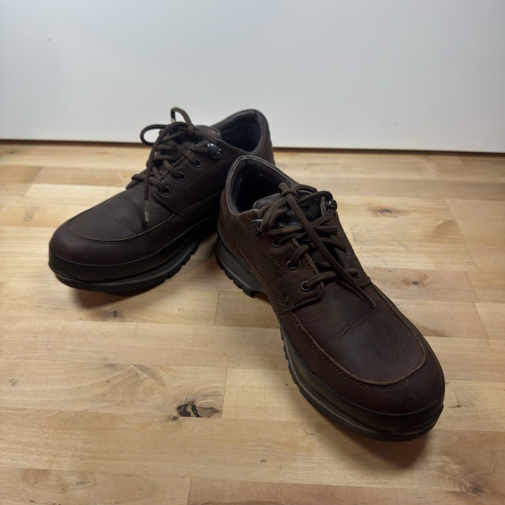 LL Bean Trekker Shoes Womens Size 9 Brown Gore-Tex Hiking Vibram Leather
